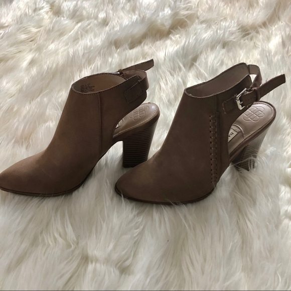 Dana Buchman heels - Picture 3 of 6